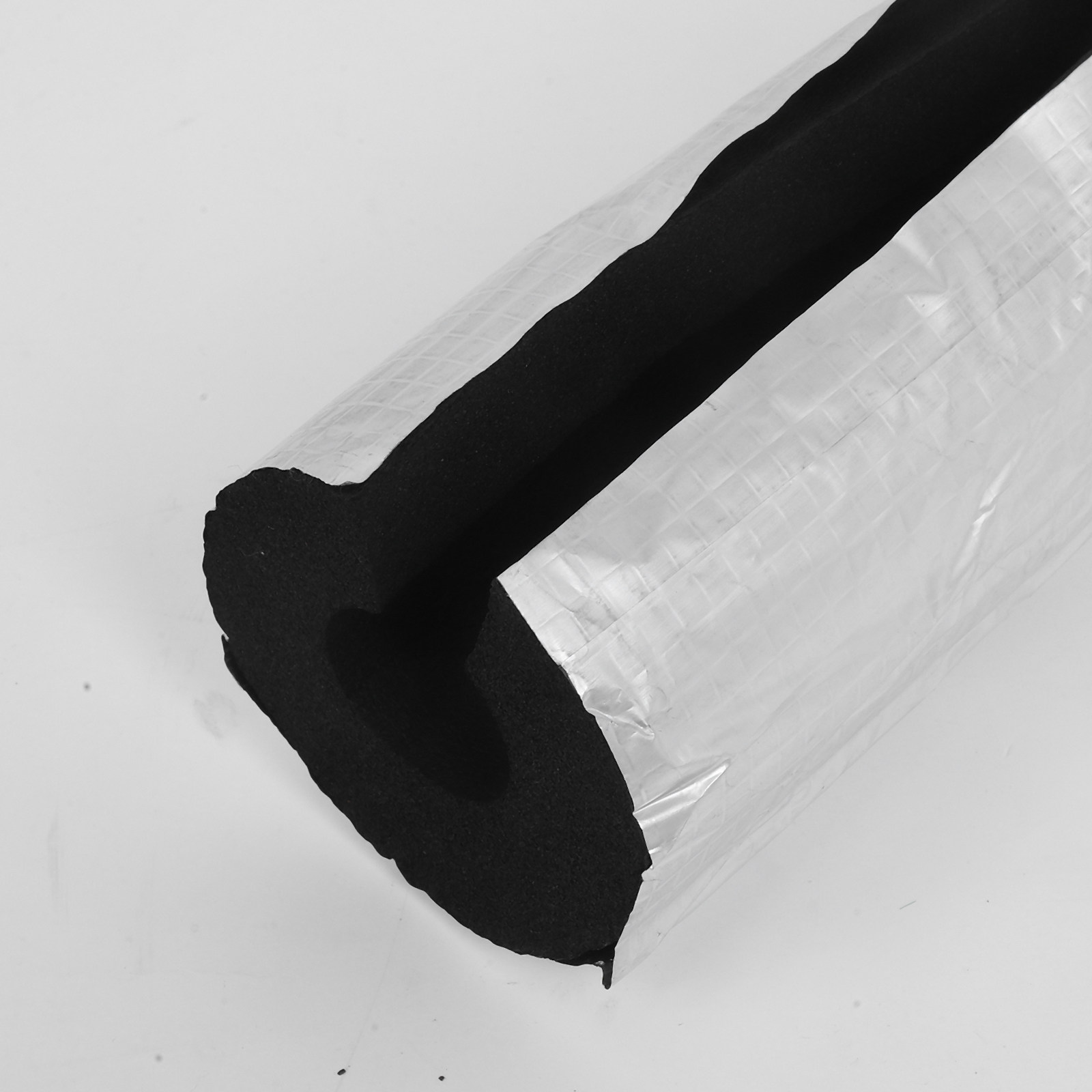Gaine d'isolation pour tuyaux, - Woodworking Terms avis et prix